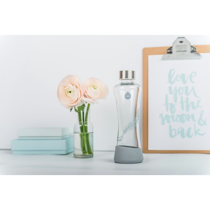 Sklenená fľaša EQUA Squeeze Feather, 550 ml